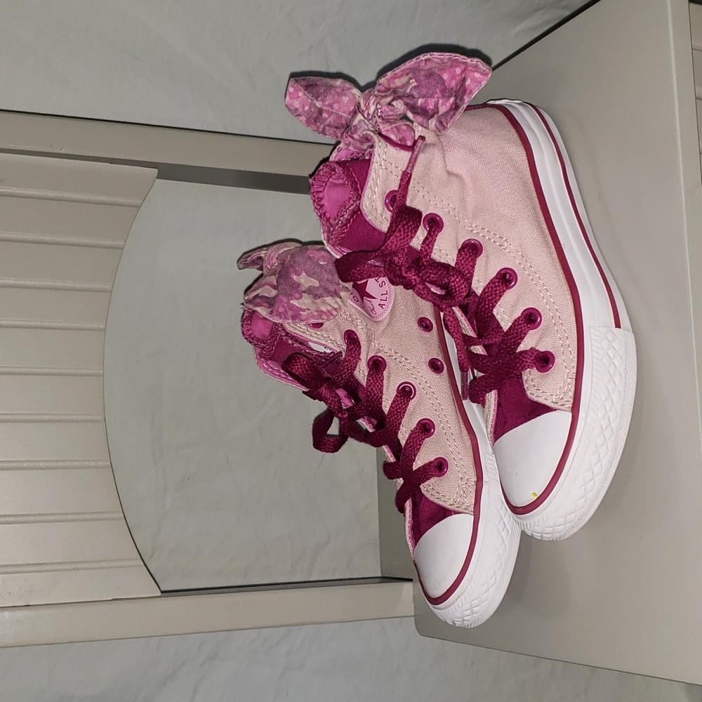 Converse high tops with bows